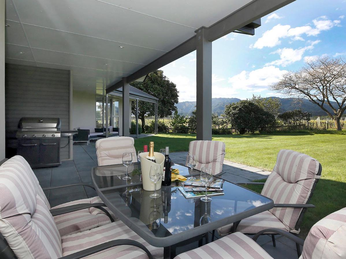Marlborough Magic - Rapaura Holiday Home Blenheim Luaran gambar